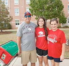 Jaguar Student and Parents on move-in day